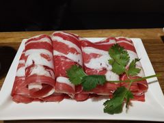 肥牛-傣妹火锅(南京东路一店)