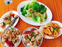 -正宗牛奇排骨饭(第一分店)