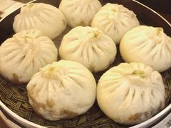 排骨馅包子-张包铺(关东古巷店)