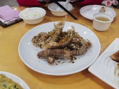 -鹏城人家海鲜酒家·23年老字号(较场尾店)
