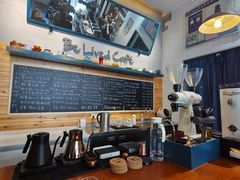 -Be Lived Cafe比例咖啡(摩天轮店)
