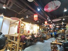 大堂-锅来乐地锅鸡(安亭店)