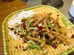 -黄泥岗·地道湖北菜(奥特莱斯店)