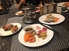 -上海齐鲁万怡大酒店·辣椒屋咖啡厅