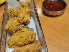 -肥肥虾庄·金牌油焖大虾(杨园滨江时代walk店)