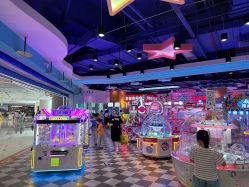 -LuckyStar幸运星家庭娱乐中心(东莞国贸店)