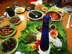-沐毫傣泐云南菜孔雀宴•手抓饭傣味烧烤(曼听公园店)