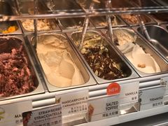 -VENCHI 闻绮(上海佛罗伦萨小镇店)