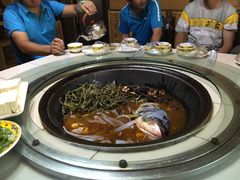 -大鹅岛灶台鱼·铁锅炖(水库路店)