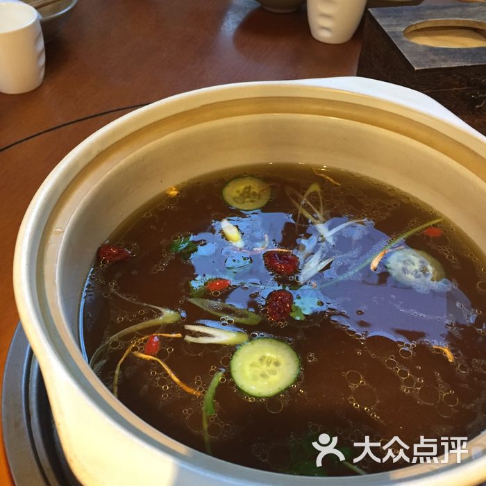 洱月小厨野生菌养生汤锅