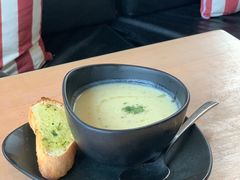-LENBACH兰巴赫西餐啤酒坊(大连东港店)