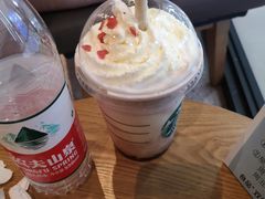 -星巴克(西安李家村万达店)