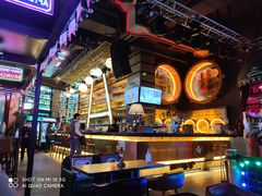 -Famous肥猫墨西哥音乐餐吧(五棵松华熙LIVE店)