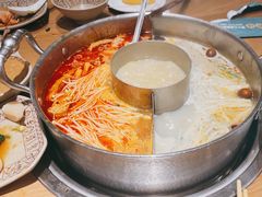 -江小渔鲜鱼火锅(冠亚星城店)