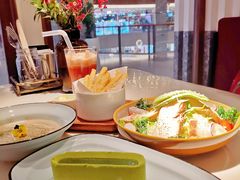 -阿妮叶李(光谷世界城店)