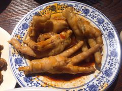 -爆炸头阿姨小四川正宗川味小吃(无任何分店)