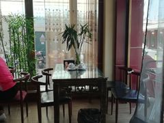 -壹阁胡羊焖饼(特色小吃街店)