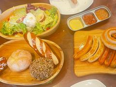 -Brotzeit博璨德国啤酒餐厅(亮马桥官舍店)