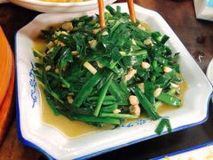 韭菜炒蚬肉-吾介小籠館