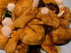 -蜜桃餐厅·伴山(绿宝广场店)