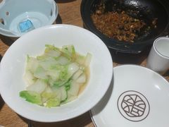 -聚鑫朋酸菜肥肠(文艺路口店)