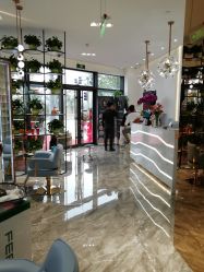 -MY WAY SALON