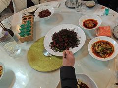 -临界音乐酒馆·小龙虾·江湖菜(华熙LIVE·鱼洞店)