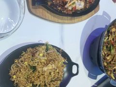 -路边边.炒菜烧烤.音乐餐厅(良乡长虹店)