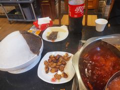 -百年川椒重庆老火锅(光谷店)