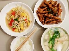 -爱的果实月嫂育婴师(世纪东方店)