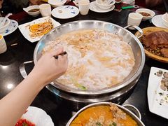 -老来福·非遗酸汤兔(凯旋路店)