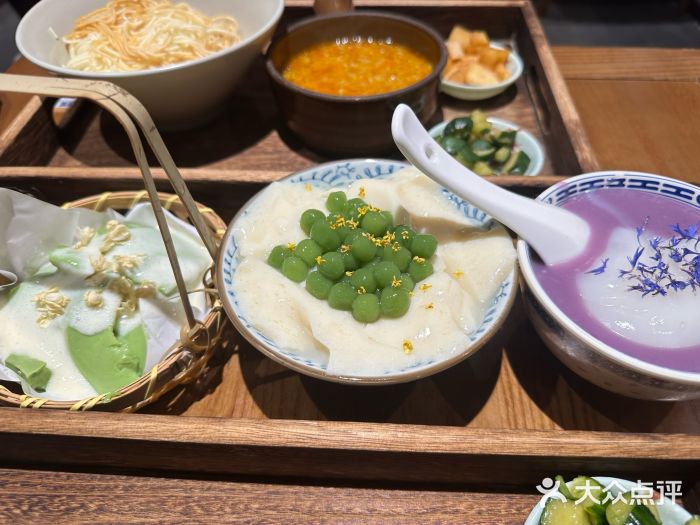 李百蟹·江南蟹黄面·河景餐厅(夫子庙总店)图片