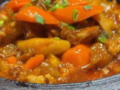 -东口码头·烧鸽子·鱼头泡饼·地方菜(金鹰悦城店)