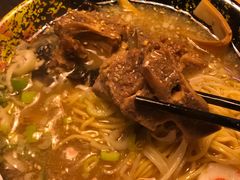 带骨肉-日本料理神拉面
