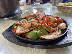 -红旗山庄(圭峰山店)