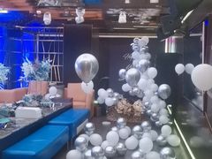 -W20 SHINING Party·K(悦豪和平路店)