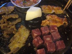 -赞酱川式烤肉(蜀都万达店)