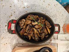 黑松露烤蘑菇-CRAZYONES西班牙海鲜饭(上海美罗城店)