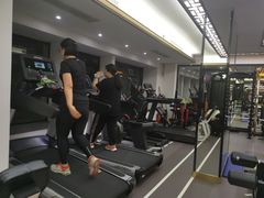 -简·无界健身工作室·运动康复·体态(石厦店)
