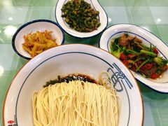 香菜卤牛肉-刘氏三和面馆