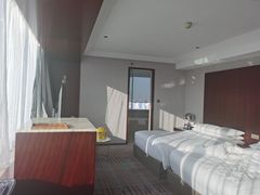 -上海龙之梦万丽酒店