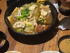 -万记麻辣烫国展总店