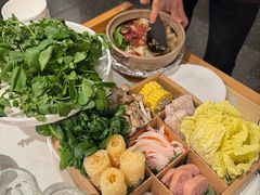 -烹然四季椰子鸡火锅(姚家园万象汇店)