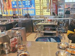 -哈哈碳都·牛肋条无限自助烤肉(台江万达店)
