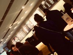 -百联临沂购物中心(临沂路店)