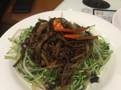 -新大咀港式茶餐厅(宝山万达店)