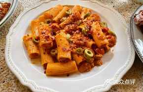 Tuscan Chicken Pasta