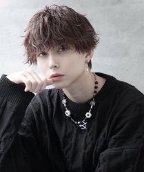 -菲·木田moontin造型salon
