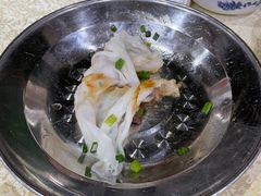 -标记美食新鲜猪杂(兴南大道店)