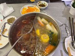 -宴全牛粤来越牛潮汕鲜牛肉火锅(海州万达广场店)